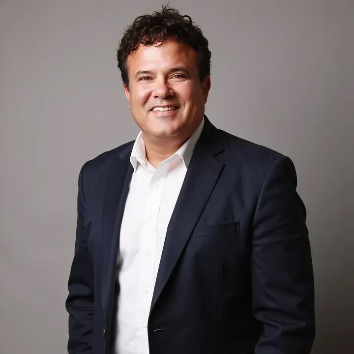 Dream Big, Soar Higher: Transforming Your Startup Vision into Global Triumph